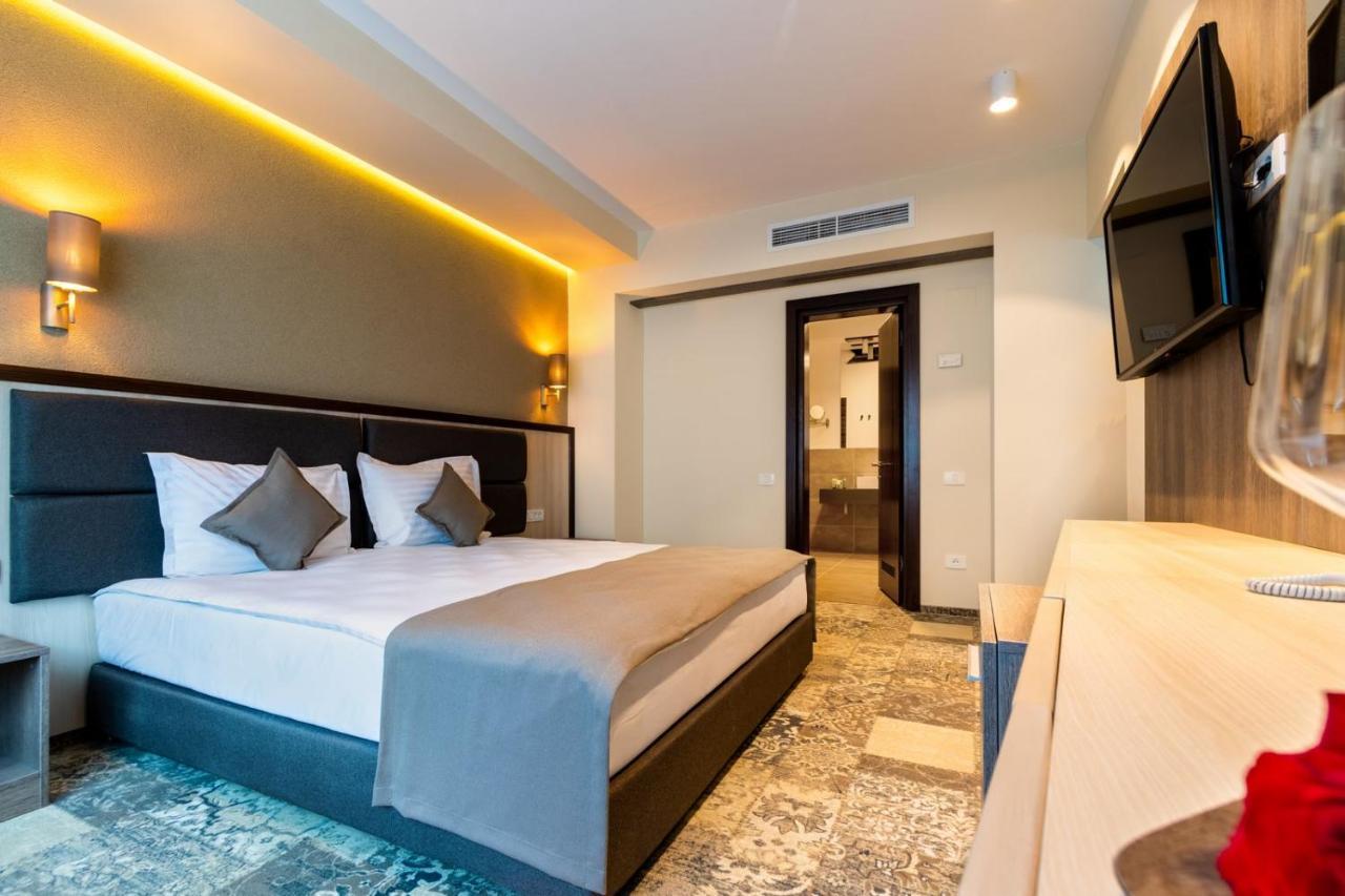 Hotel Izvoare Caciulata Calimanesti Luaran gambar